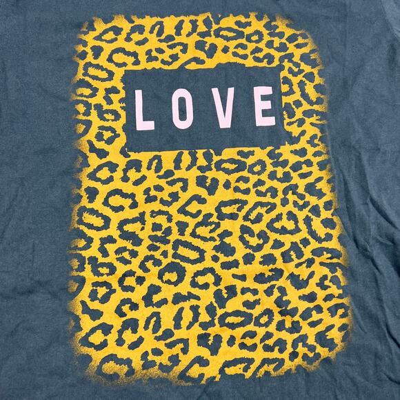 Grayson Threads Women's Leopard Print Love Short Sleeve T-Shirt - Size XS - NWT - Picture 4 of 9